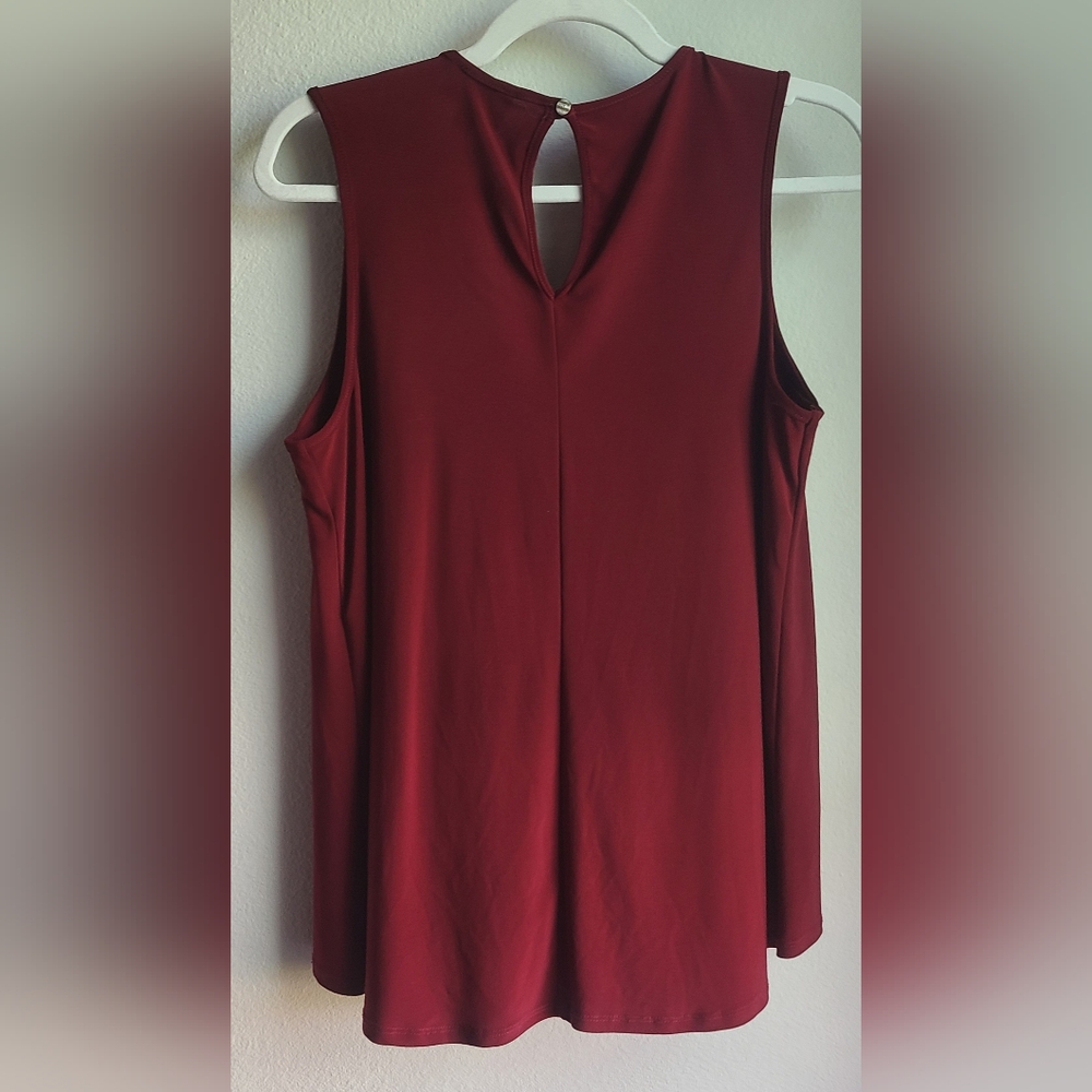Auw - Women’s Maroon Sleeveless Blouse, Sz M View 5